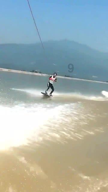 海军蓝